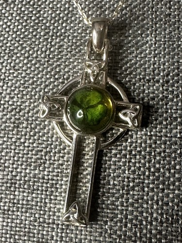 Set Collier Et Boucles D'oreilles Trèfle Irlandais - Saint Patrick - Neuf Avec étiquettes - Idée Cadeau