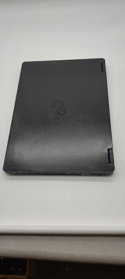 Lifebook P727 2 in 1.i5 7th gen. 8GB.256GB M.2.12.5