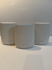 NETGEAR RBR20 Orbi Tri-band Mesh WiFi System w/ Two RBS20 Satellites & Chargers