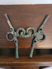 Objekte der Antike. Pferdetrense rund 2500 Jahre alt.