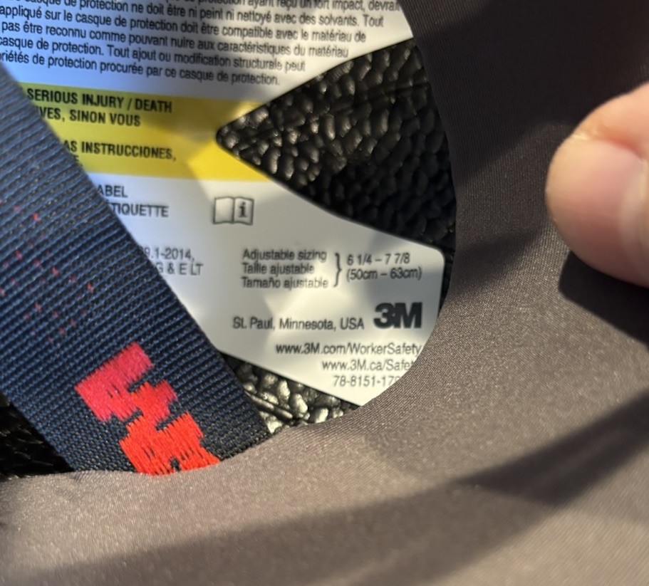 3M SecureFit Safety Helmet White X5001-ANSI Climbing Style Ratchet X5000 Size 50