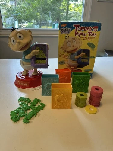 Mattel 1999 Rugrats Tommy's Nickelodeon Reptar Toss Floor Game Vintage
