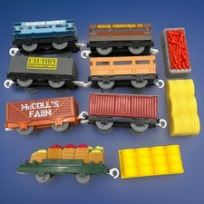 Thomas Trackmaster Various Tenders Train 2009 -6 Cars  3 Loads