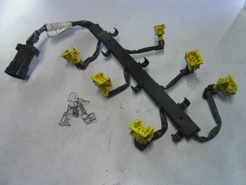 Kabelbaum für Einspritzdüsen Opel Omega B 3,0 L MV6  MV 6 90457458