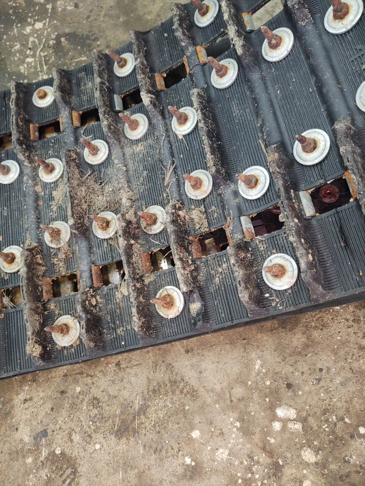 Ski Doo REV 2007 X 144 X 2.52 X 16 跟踪 800 RENEGADE 06 RW5244 — 第 3/4 张图片