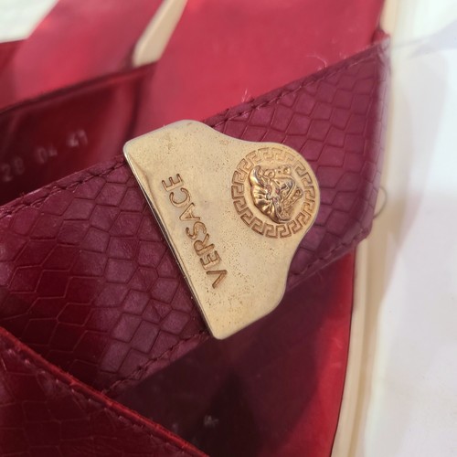 VINTAGE VERSACE MEDUSA SLIP SANDALS SZ 8 - Picture 3 of 12