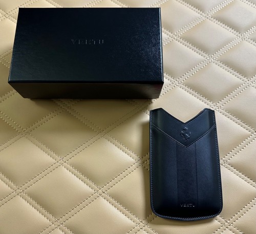 Étui à glissière vertical Vertu Constellation Quest Ferrari édition limitée pour collection - Photo 3 sur 3