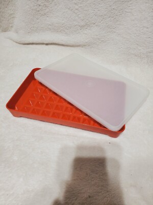 Vintage Tupperware 1292-4 With lid Lunch Meat Keeper, Bacon, Hot Dogs