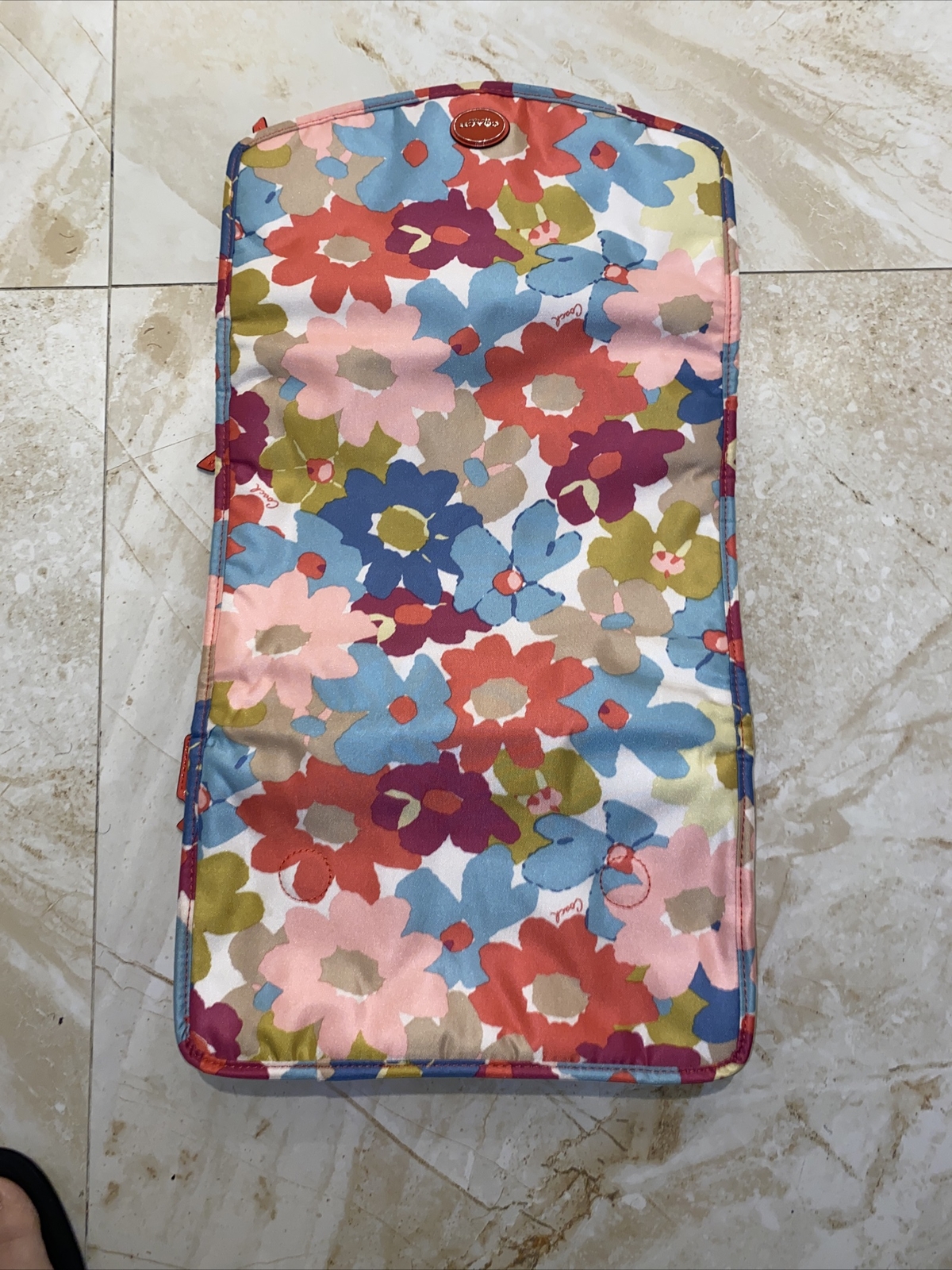 Coach Signature Peach Paisley Satin Hanging Cosmetic Kit Toiletry