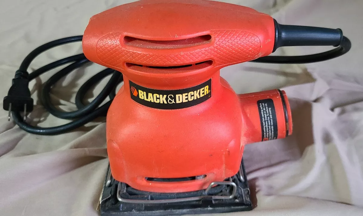 Black & Decker Handheld Palm Sander Model FS500