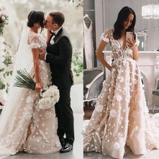 Short Sleeve Wedding Dresses With 3D Flowers V Neck Lace Bridal Dresses Wedding