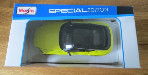 Nissan Z 2023 1:24 Scale NEW Boxed Die Cast Sports Coupe Gift Petrolhead - Picture 3 of 3