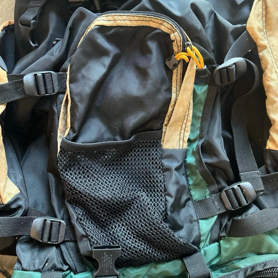 Mochila de Senderismo Vintage Años 90 Jansport Verde 70L Foto 3 de 4