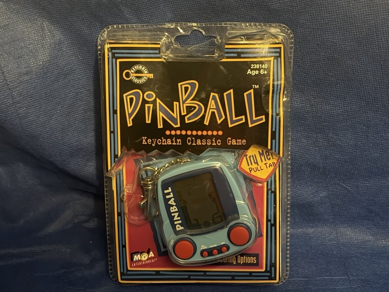 Vintage Keychain Classic Game PINBALL MGA Entertainment 4 Scoring Sealed WORKS!