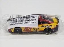 BUBBA WALLACE HARDEES 1:64 DIECAST CAR NASCAR SEALED NEW IN PACKAGE