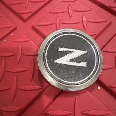 1984-1989 Nissan 300ZX Z31 FRONT BUMPER EMBLEM BADGE Z LOGO SIGN