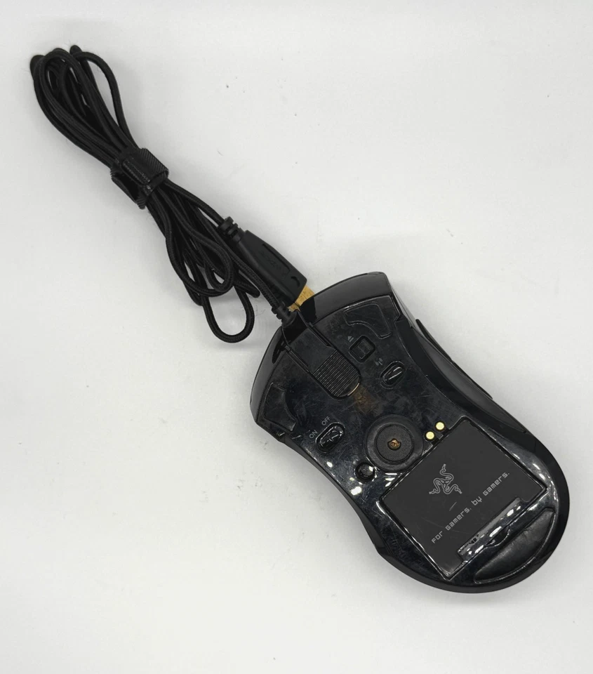 Razer Mamba 2012 4G Wireless Optical Gaming Mouse RC30-001206 - Image 3 of 4