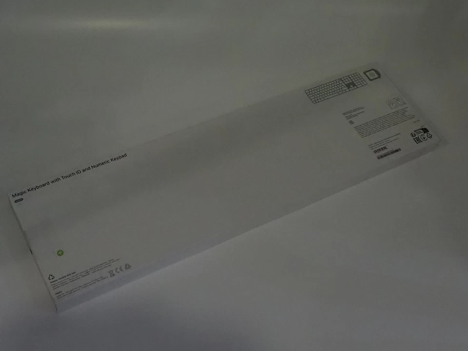 Apple Magic Keyboard Weiß mit Touc ID und Numeric Keypad NEU & OVP 2024 - Bild 4 von 4