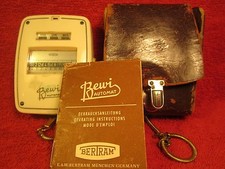 Vintage BERTRAM Bewi Automat LIGHT EXPOSURE METER with Manual Z22a 