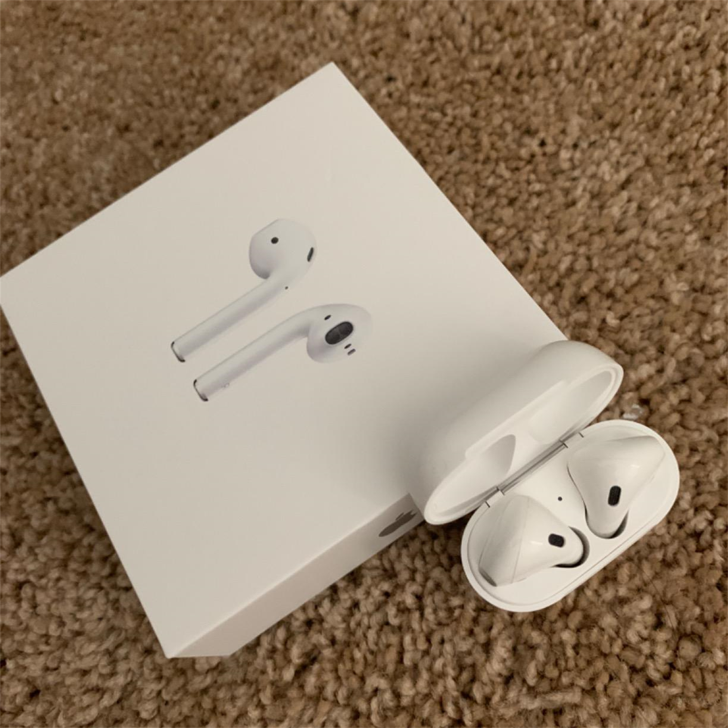 2nd Gen Bluetooth Headset with MagSafe Charging Case Full Set  
