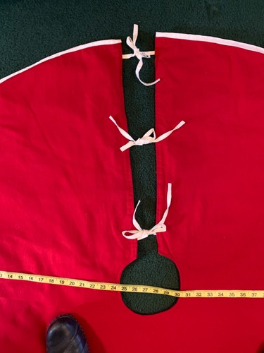 Cherished Traditions Red & Cream/White Deer Embroidrred Tree Skirt - Picture 8 of 12