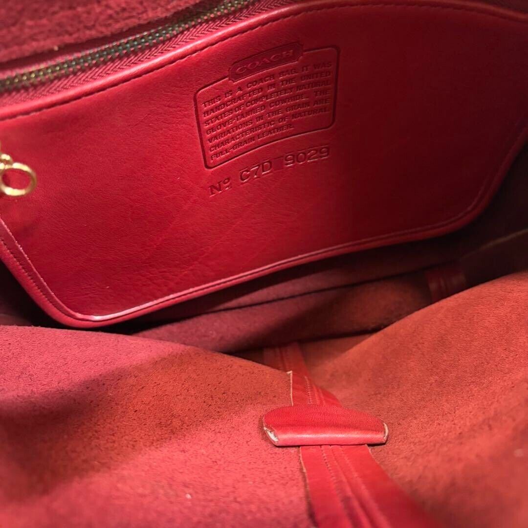COACH Classic Coach Ergo Flap Shopper #9029 from 1997 COACH Classic Coach Ergo Flap Shopper #9029 from 1997