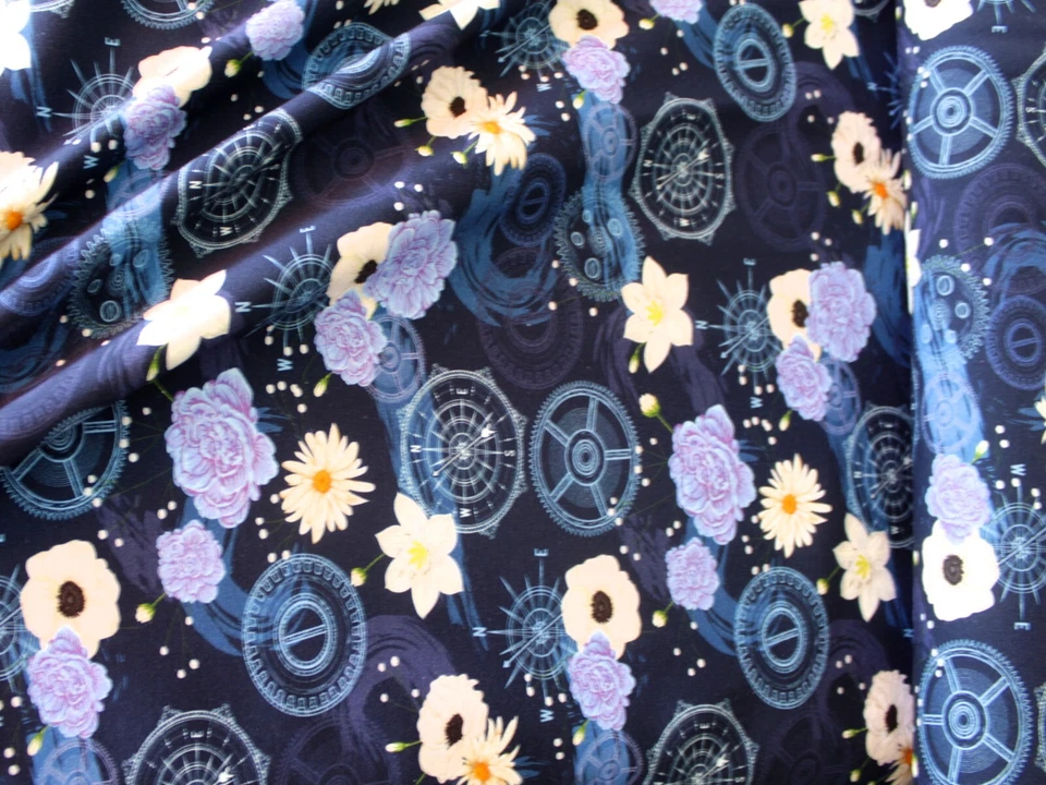 French Terry "Kompass ", (17,90 €/m),150 cm breit  - Bild 3 von 3