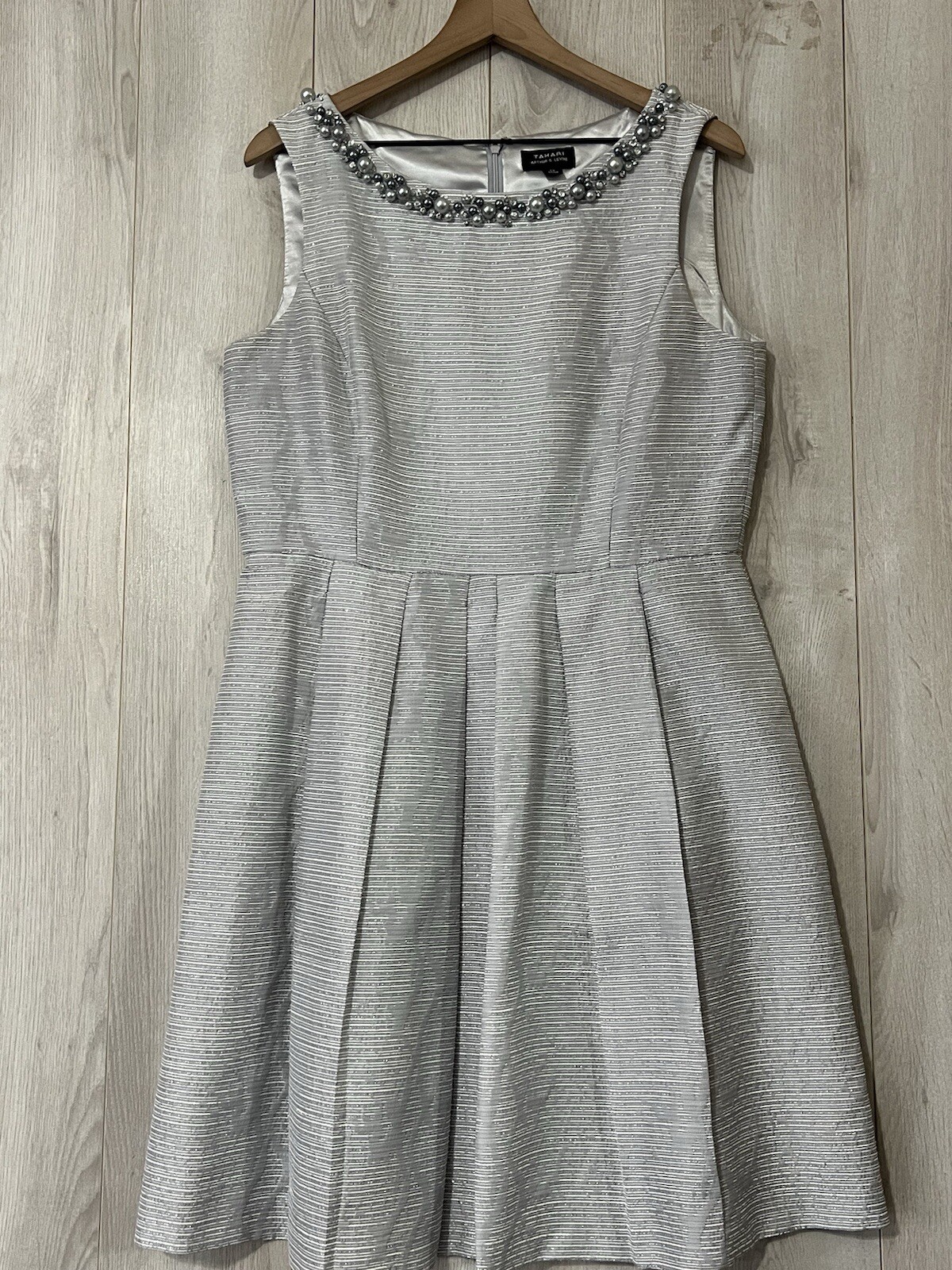 Tahari Light Gray Metallic Sleeveless Pearl Beaded Neck Fit & Flare Dress Sz 12