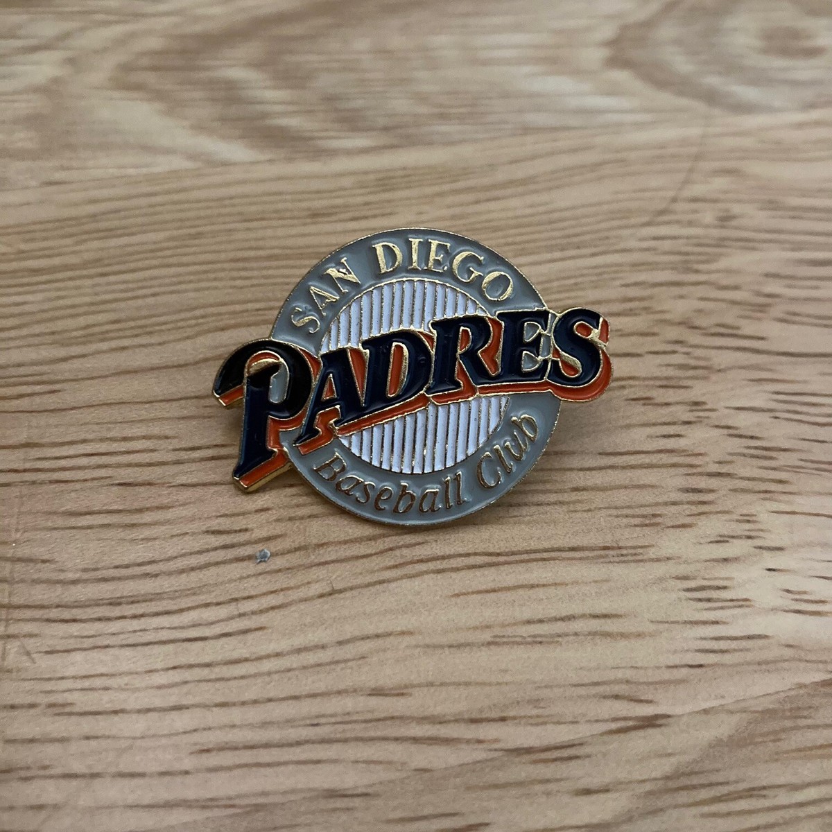 SAN DIEGO PADRES Vintage Logo Commemorative MLB Officially  display picture 1