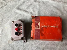 NOS Killark XCS-0A8 Pushbutton Station XCS0A8 Door Switch opener