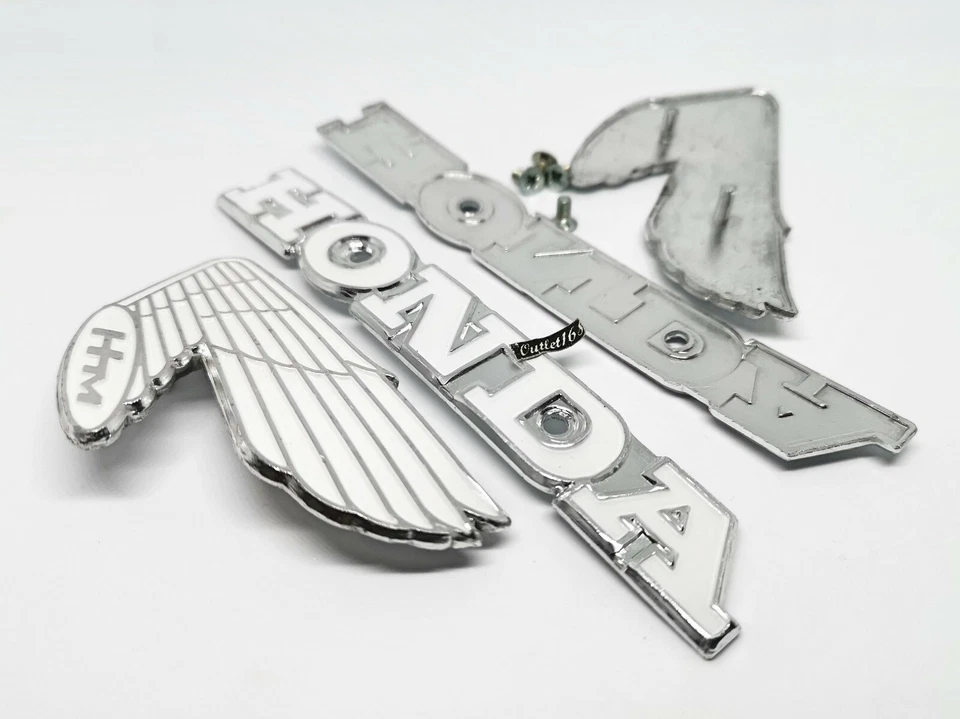 SET HONDA CB 100 Super Sports CB100 K2 Petrol Gas Fuel Tank Emblem Badge + Screw - Image 2 of 4