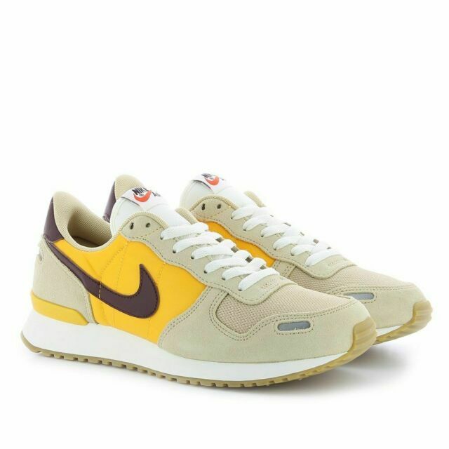 nike air vortex gold