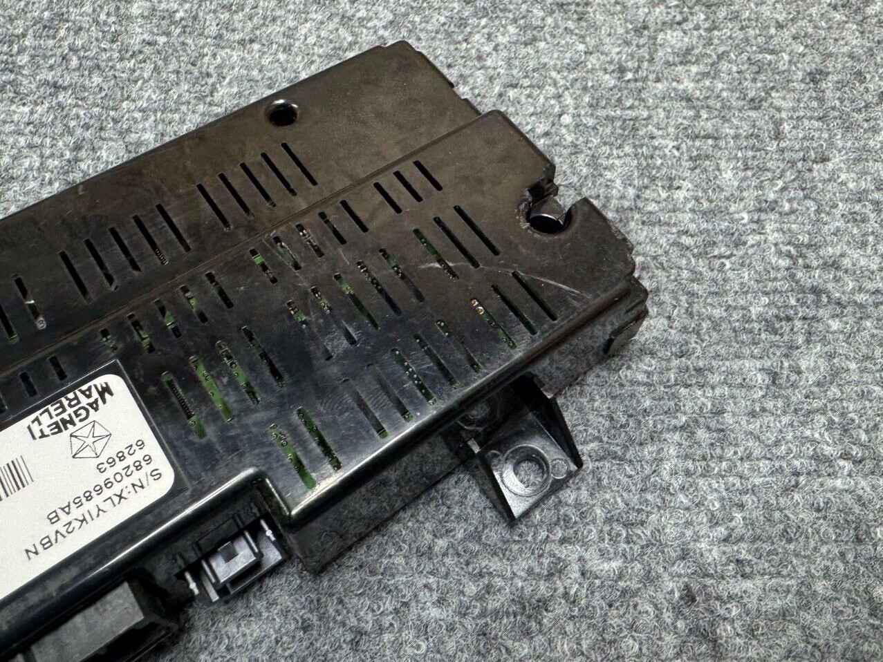 MASERATI GHIBLI M157 14-17 OEM TELEMATICS COMMUNICATION CONTROL MODULE UNIT 60K