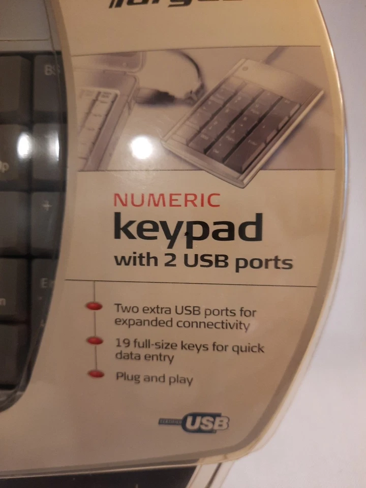 TARGUS ULTRA MINI 19KEY NUMERIC KEYPAD WITH USB HUB, BLACK - Image 3 of 4