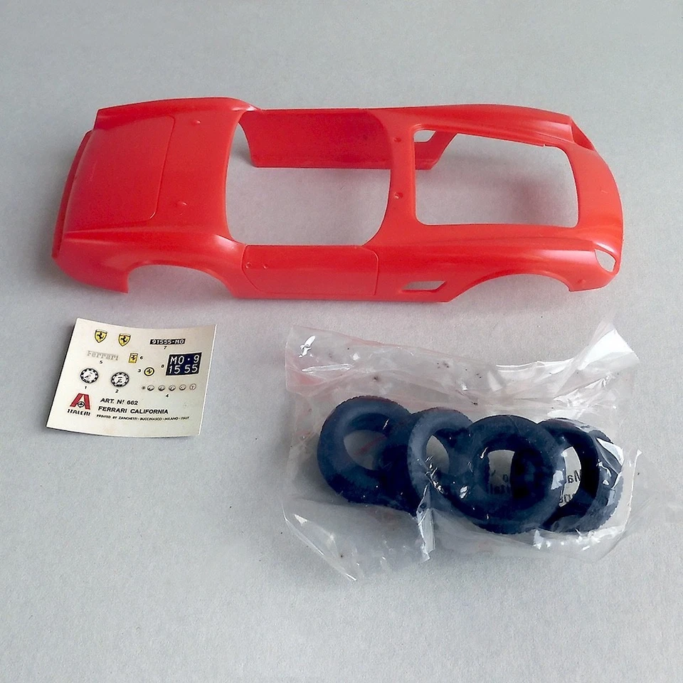 Kit modellino ITALERI 1/24 FERRARI CALIFORNIA 250 GT n.662 - Immagine 4 di 4