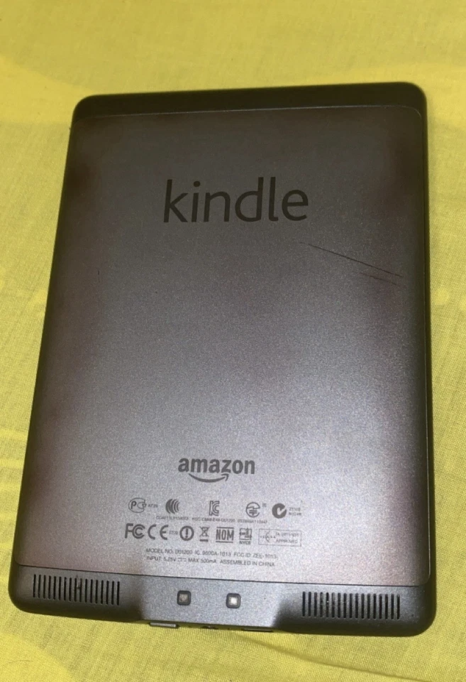 Amazon Kindle Touch D01200 eReader – Works Great – No Backlight – WiFi - Image 3 of 4