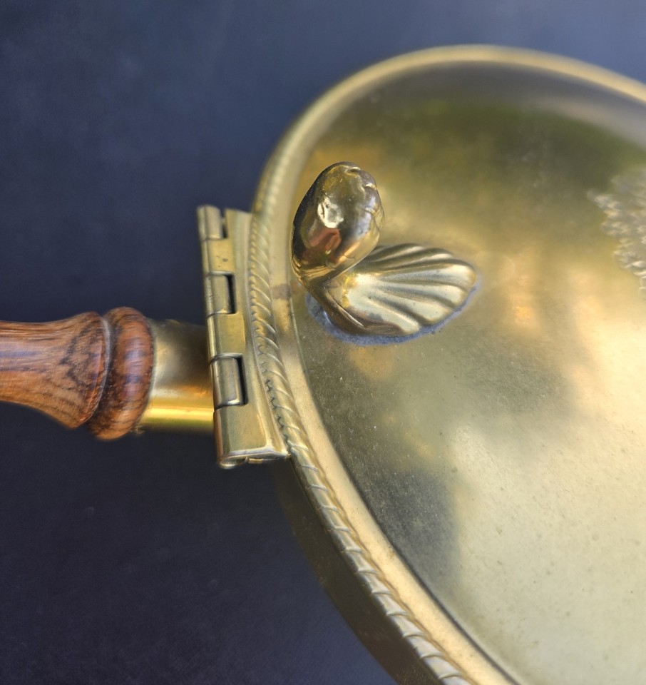 VTG Brass Silent Butler Crumb Catcher Ash Tray Made In ITALY 6 In Wood ...