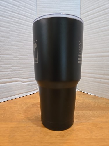 Taza de viaje Trump 2024 Save America Again grabada con láser MAGA DJT EE. UU. patriótica - Imagen 3 de 9