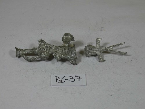 Tyranid Hive Tyrant Head + Barbed Strangler Bits Only Tyranids B637 - Picture 4 of 4