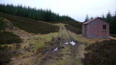 Photo 6x4 Lunch Hut Dull Pretty basic with only a table and two benches a c2008