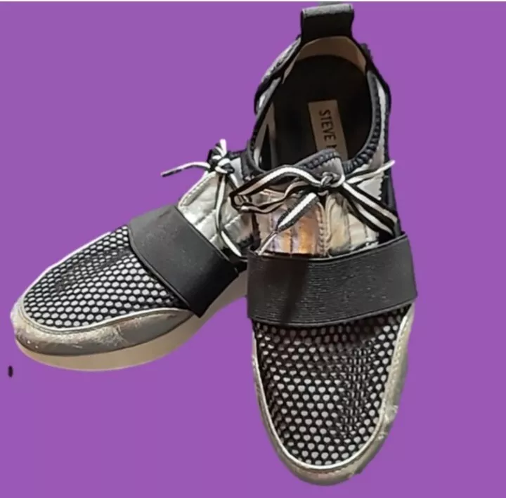 Steve madden hotsell arctic black