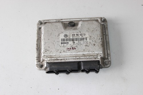 Original Volkswagen Motorsteuergerät ECU 030906032CM  0261207201