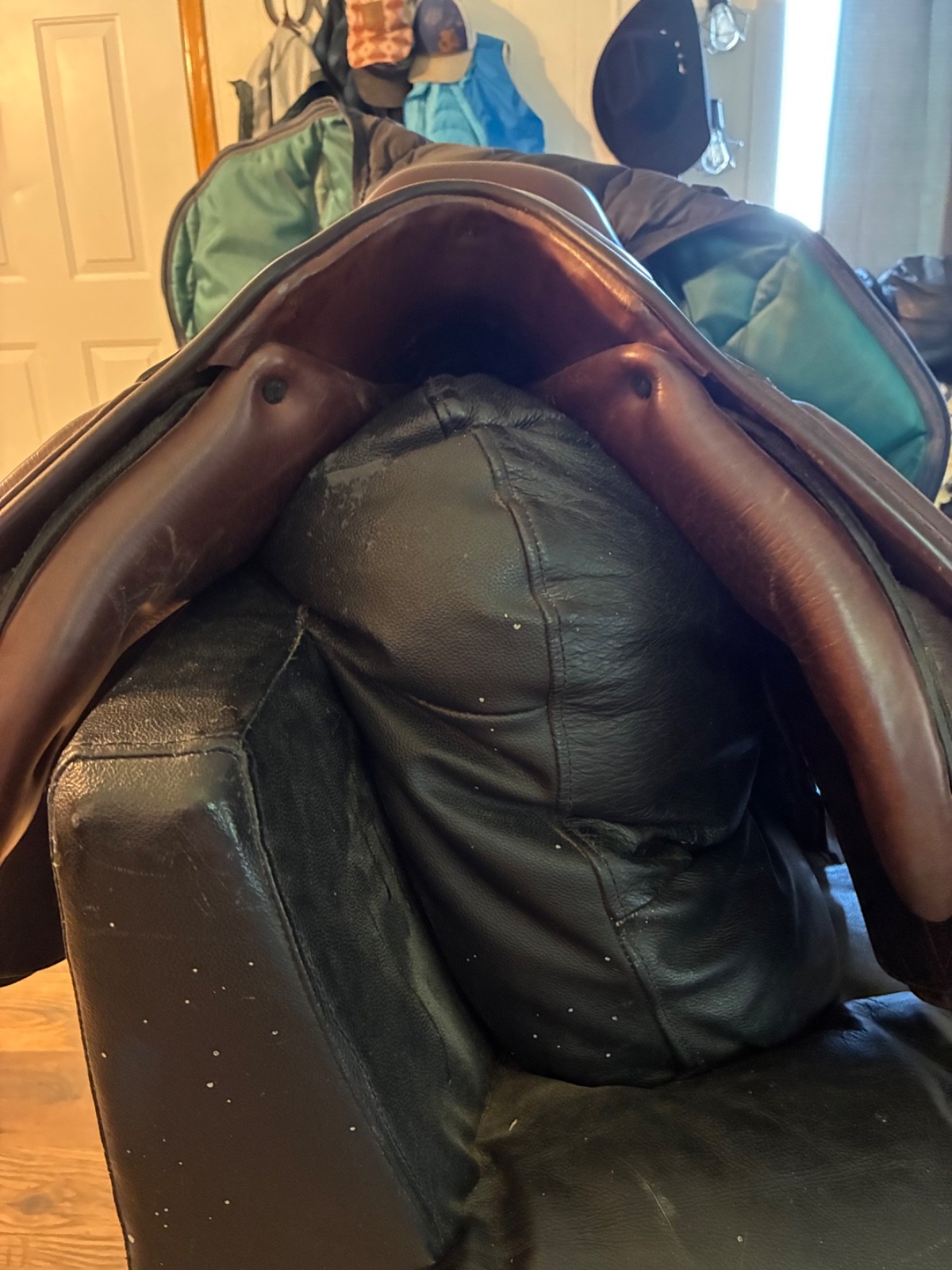 Used M Toulouse Celine 17.5” seat