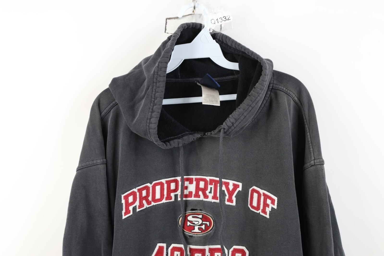 Vintage Reebok Mens XL Thrashed Sun Faded San Francisco 49ers Football Hoodie image 2