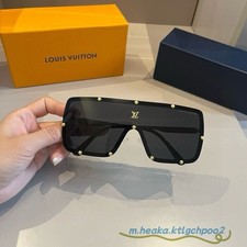 Louis Vuitton Z1717U All-Black Studded Shield Sunglasses 68 20-155