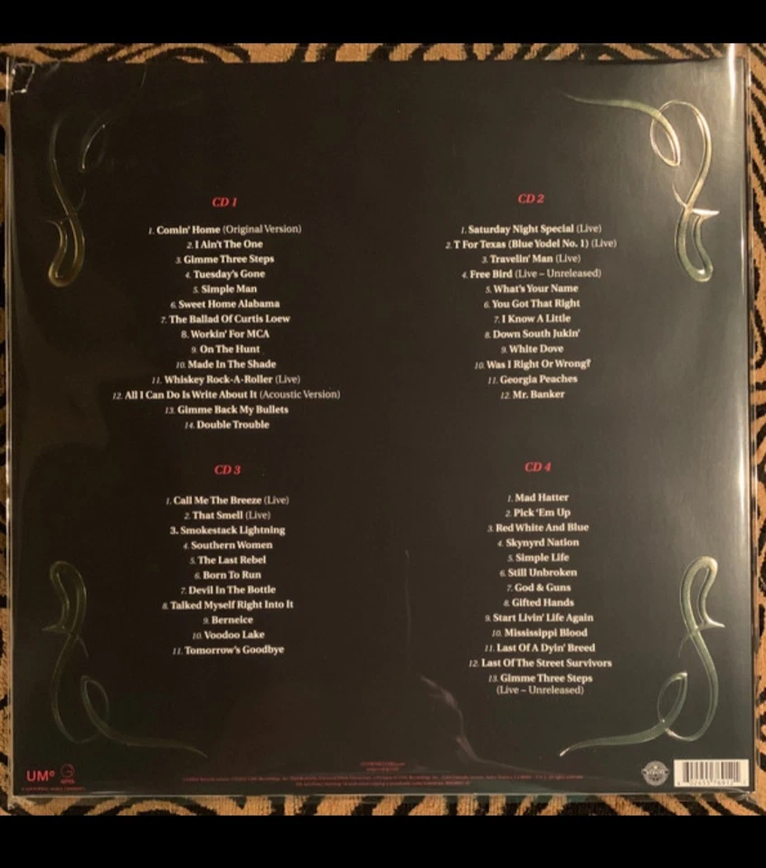 LYNYRD SKYNYRD FYFTY 4 CD Box Set w/36 Page Photo Book Liner Notes New Sealed Foto 3 de 3
