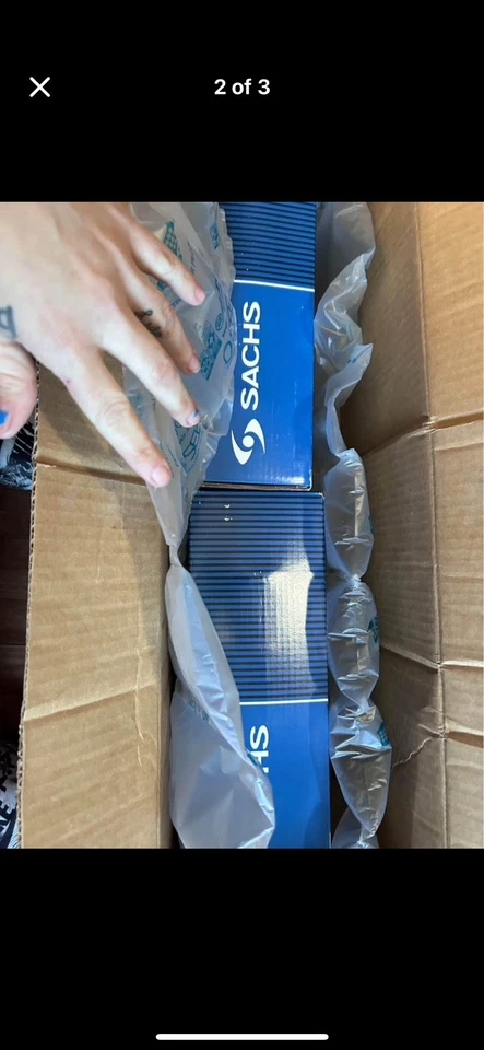 Molas dianteiras esquerda e direita Audi A4 Quattro 2010 - Imagem 3 de 4