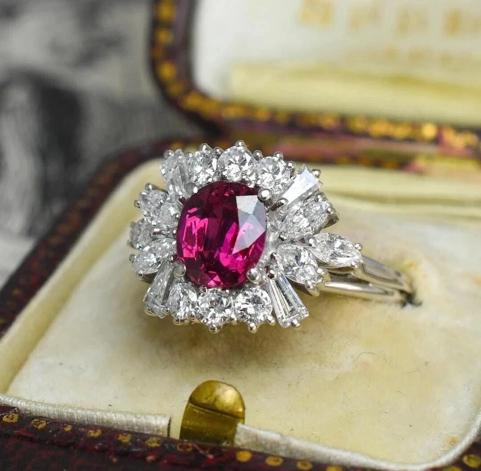 4.30Ct Certified Natural Ruby Cluster Vintage Wedding Ring 18k White Gold - Image 3 of 4