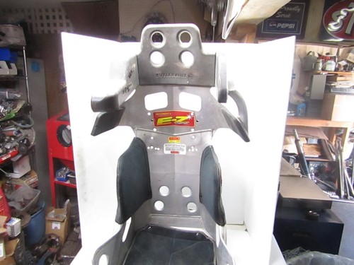 Butler Built 14 1/2" EZll Micro Seat w/ Black Cover