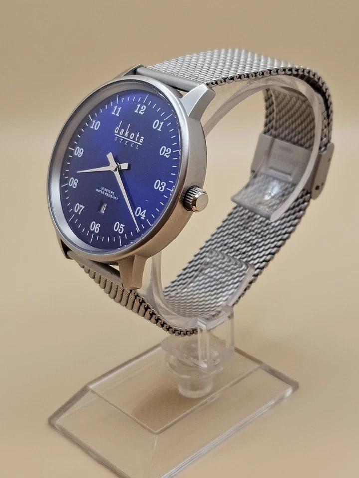 Аналоговые мужские кварцевые часы Dakota сталь 30 метров WR синий циферблат цвета Sunburst 🔥как новые🔥 - Изображение 2 из 4